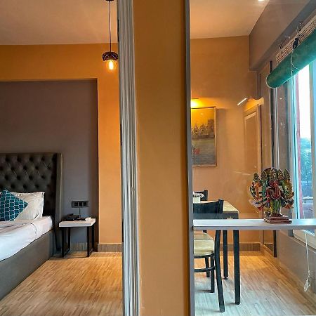 Via Varanasi-A Boutique Hotel エクステリア 写真