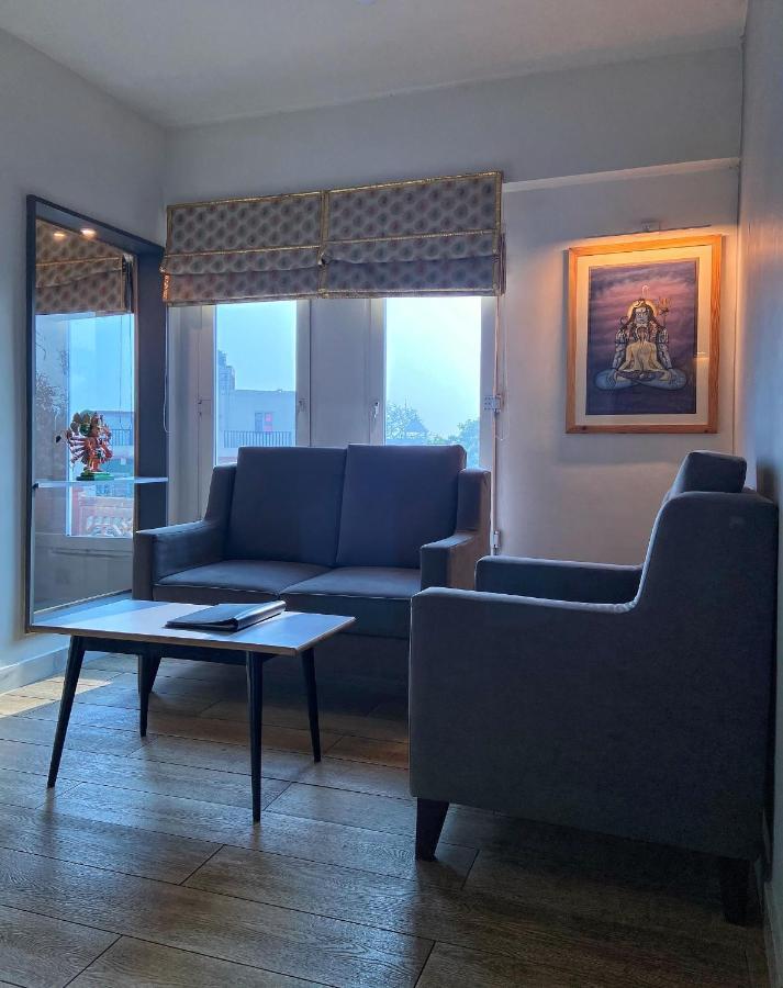 Via Varanasi-A Boutique Hotel エクステリア 写真