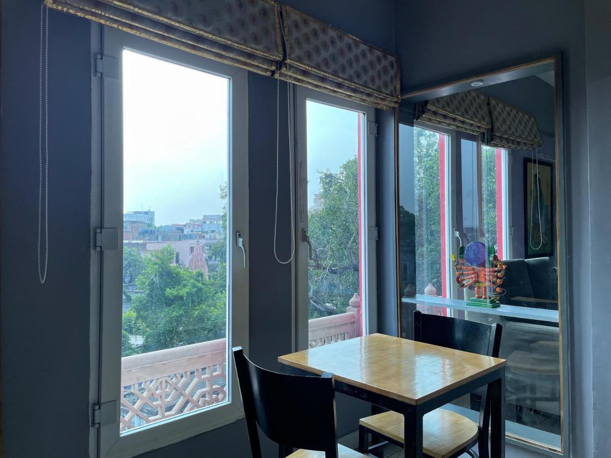 Via Varanasi-A Boutique Hotel エクステリア 写真