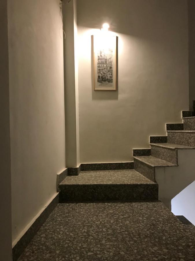 Via Varanasi-A Boutique Hotel エクステリア 写真